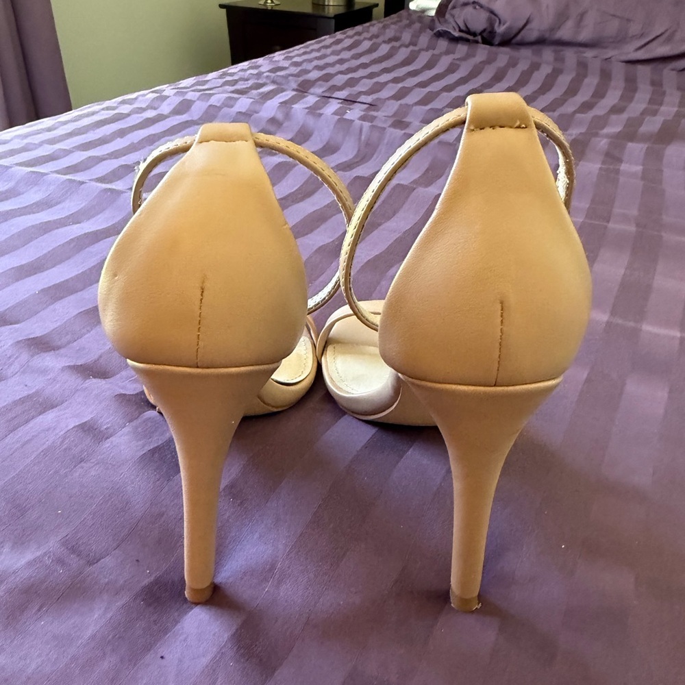 Steve Madden Beige Ankle-Strap Heeled Sandals - Picture 3 of 5